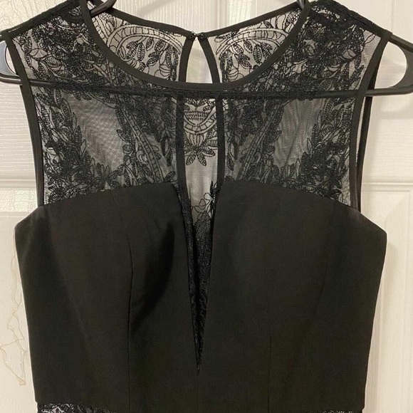 Black Formal Gown - Picture 3 of 5